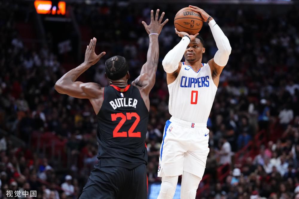 底线击球 底线击球