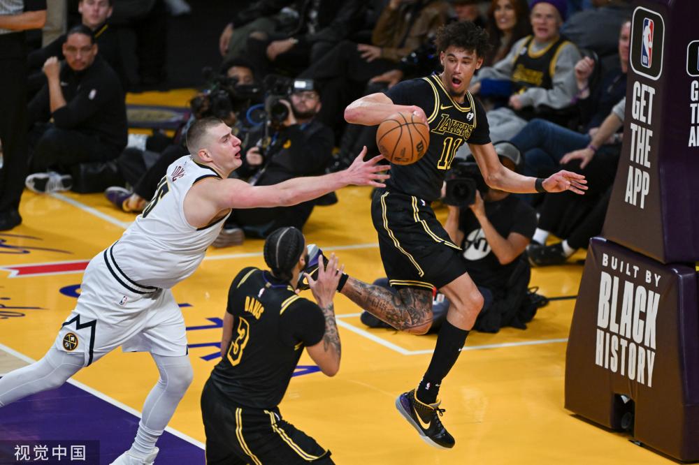 郑钦文如此 郑钦文如此